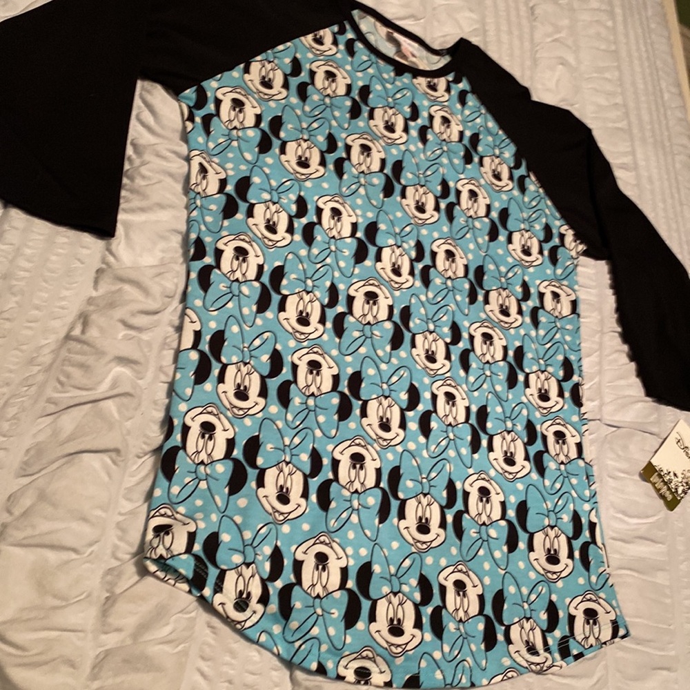 NWT Disney Edition Minnie Mouse Polka Dot Graphic on this Randy T by LuLaRoe
